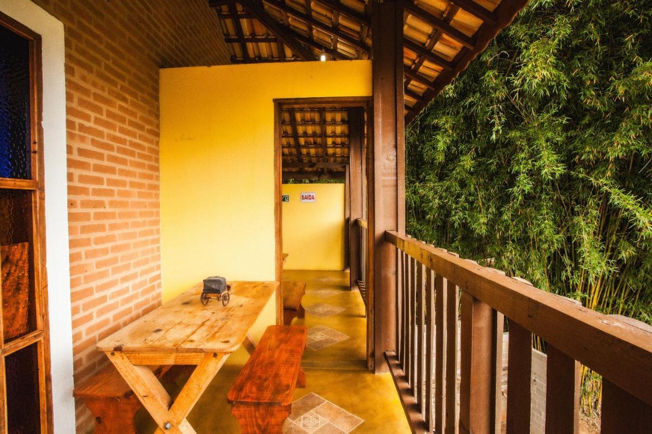 Pousada Refugio Dos Palmares Sao Bento do Sapucai Exterior photo